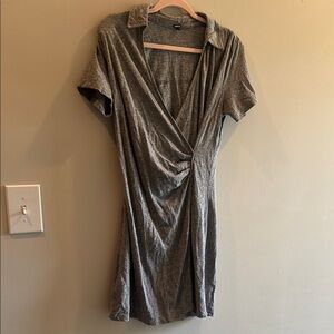 Monrow Elegant Gray Wrap Dress